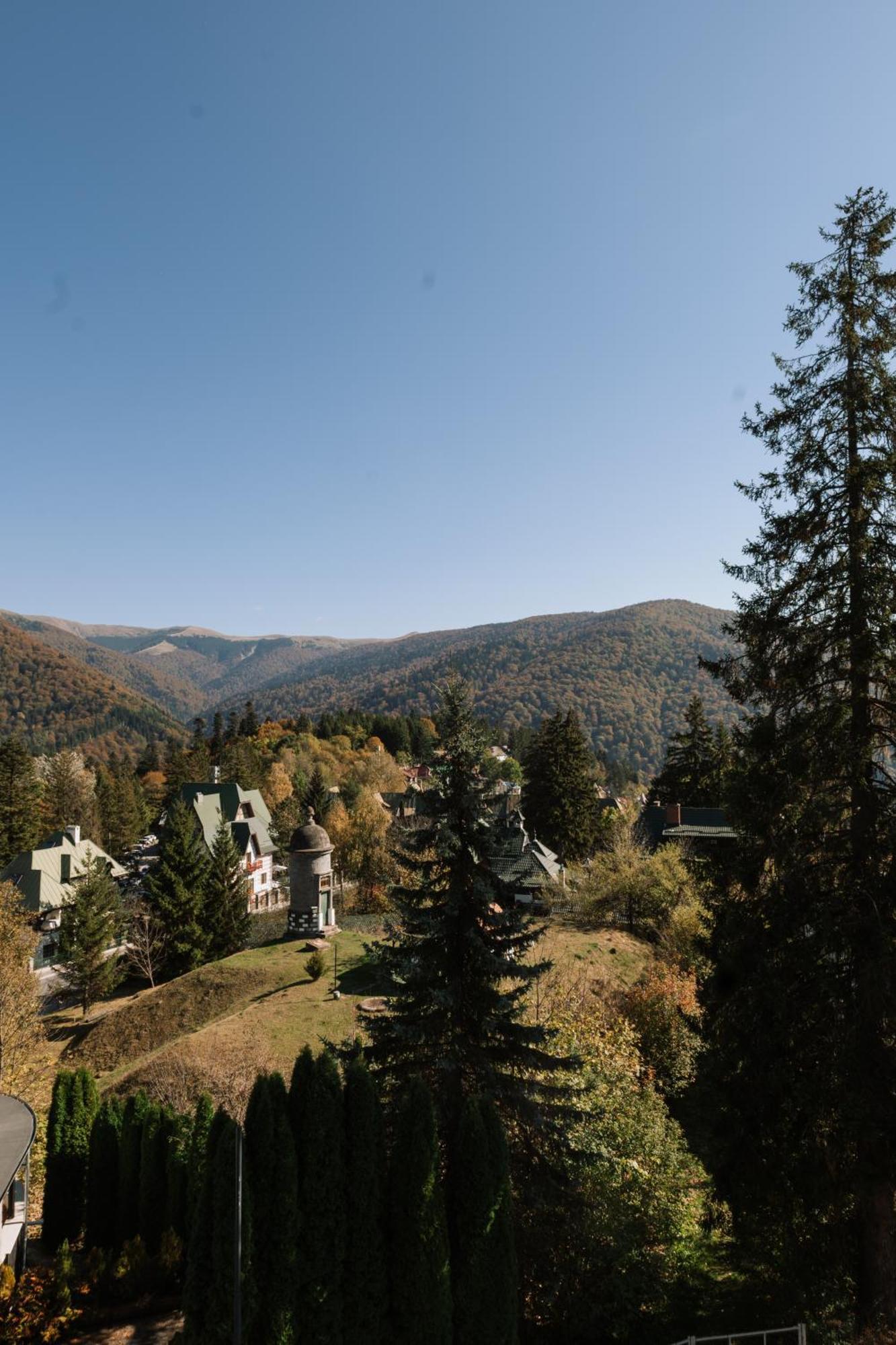 Hotel Marea Neagra Sinaia Kültér fotó