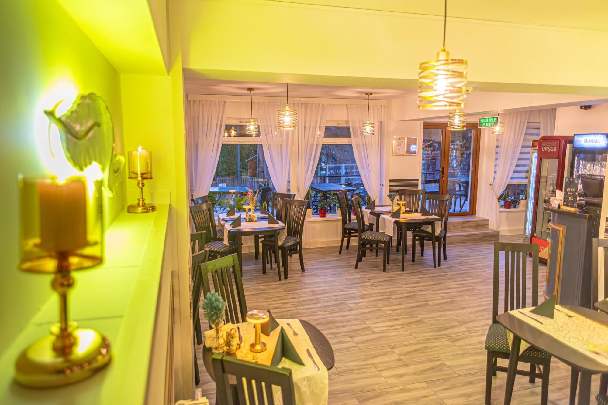 Hotel Marea Neagra Sinaia Kültér fotó